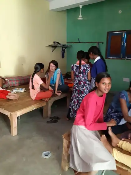 Volontaires à la Deedi's School